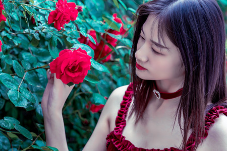 卖手链、发绳……轻轻创业的年轻人把生意做“小”